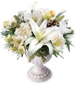 The FTD� Winter Warmth � Arrangement