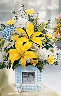The FTD� Sweet Dreams Boy� Bouquet